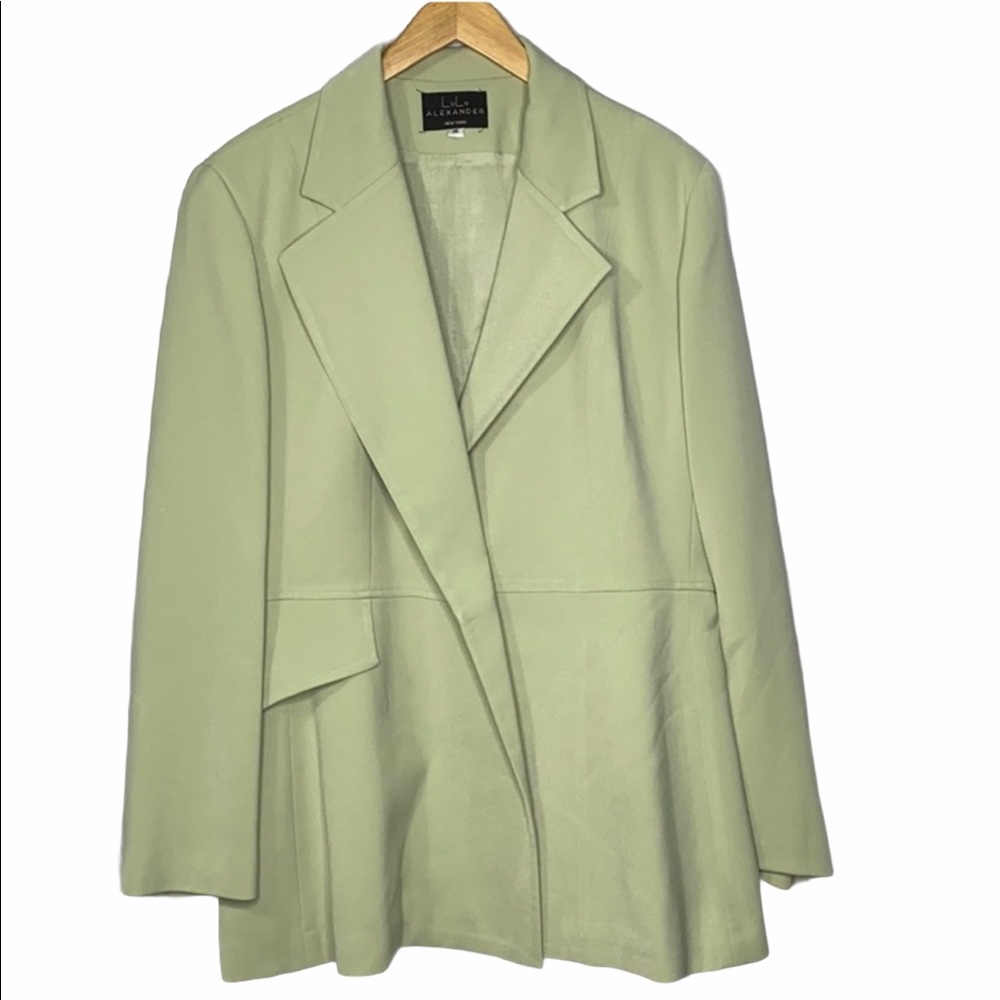 Lulu Alexander NY Mint Green Suit Jacket 16 Soft Fabric USA Hidden Button